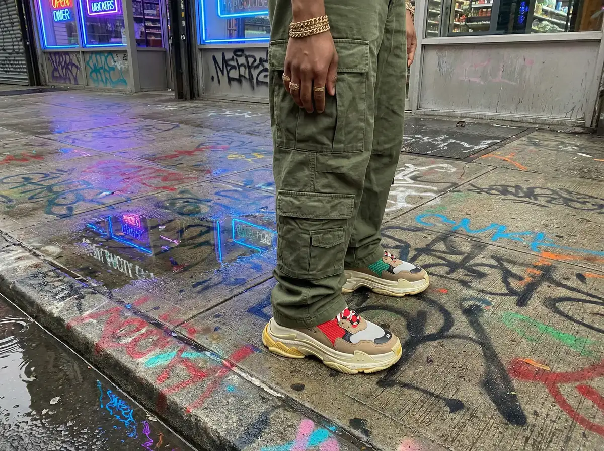 灭火宝贝夜莺影院 - 滑板鞋与街头穿搭细节